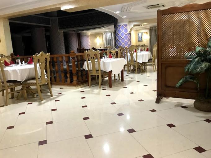 Blida Hotel Ville Des Roses מראה חיצוני תמונה