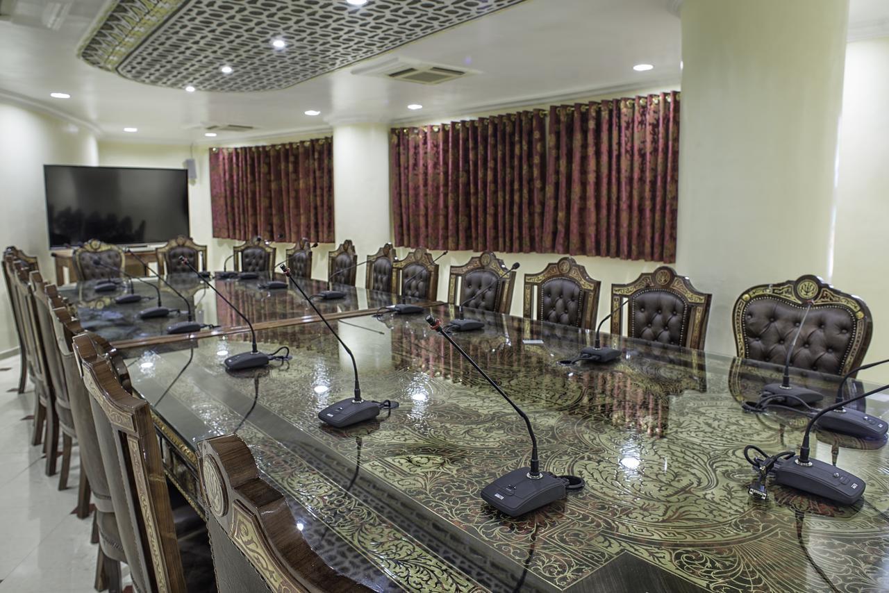 Blida Hotel Ville Des Roses מראה חיצוני תמונה